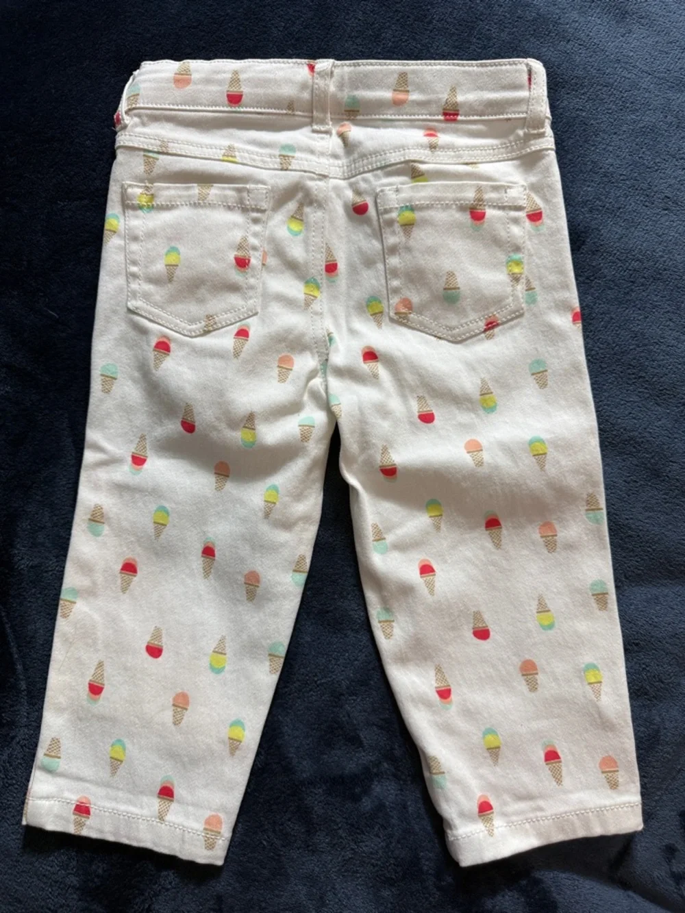Gymboree White Capri Jeans with Multicolor Ice Cream Print Size 5